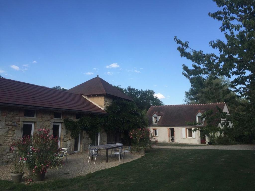 Le Rozet Bed & Breakfast Vendat Eksteriør bilde